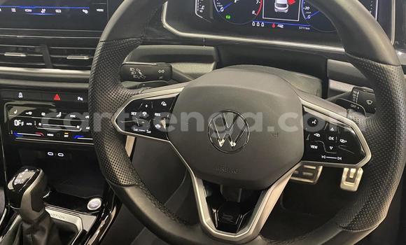 Acheter Occasion Voiture Volkswagen T-Roc Blanc à Manzini, Manzini Acheter Occasion Voiture Volkswagen T-Roc Blanc à Manzini, Manzini