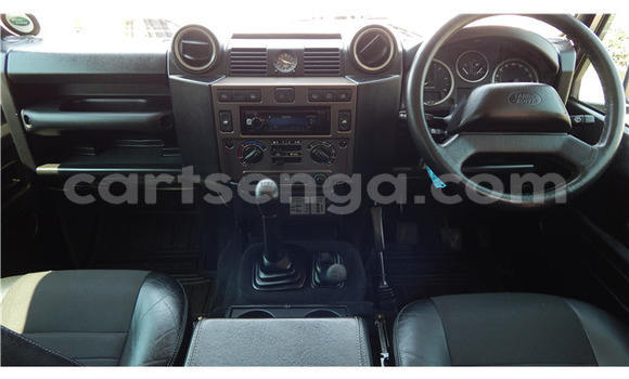 Buy Used Land Rover Defender Brown Car in Ezulwini in Hhohho Buy Used Land Rover Defender Brown Car in Ezulwini in Hhohho