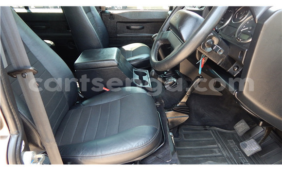 Buy Used Land Rover Defender Brown Car in Ezulwini in Hhohho Buy Used Land Rover Defender Brown Car in Ezulwini in Hhohho