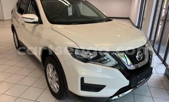 Buy Used Nissan Qashqai White Car in Ezulwini in Hhohho Buy Used Nissan Qashqai White Car in Ezulwini in Hhohho