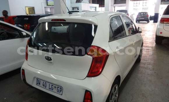 Buy Used Kia Picanto White Car in Ezulwini in Hhohho Buy Used Kia Picanto White Car in Ezulwini in Hhohho