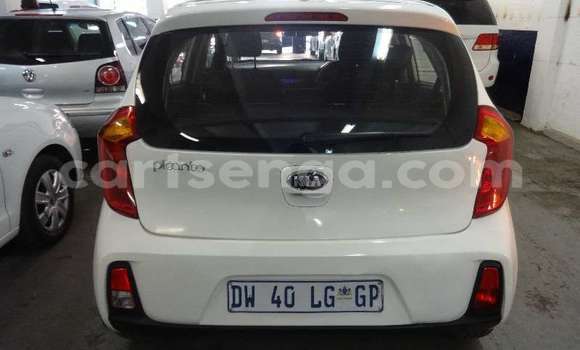 Buy Used Kia Picanto White Car in Ezulwini in Hhohho Buy Used Kia Picanto White Car in Ezulwini in Hhohho