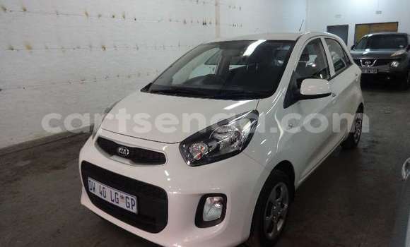 Buy Used Kia Picanto White Car in Ezulwini in Hhohho Buy Used Kia Picanto White Car in Ezulwini in Hhohho