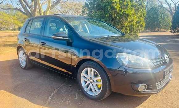 Buy Used Volkswagen Golf White Car in Hlatikulu in Shiselweni District Buy Used Volkswagen Golf White Car in Hlatikulu in Shiselweni District