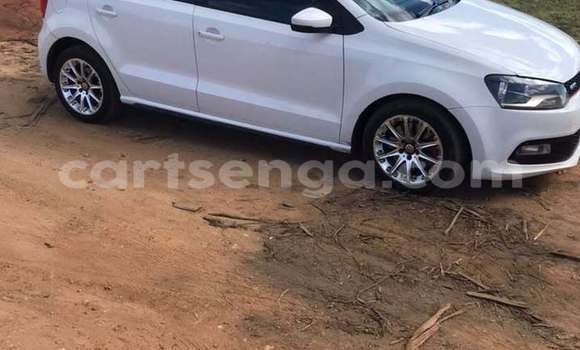 Acheter Occasion Voiture Volkswagen Polo Blanc à Mbabane, Manzini Acheter Occasion Voiture Volkswagen Polo Blanc à Mbabane, Manzini