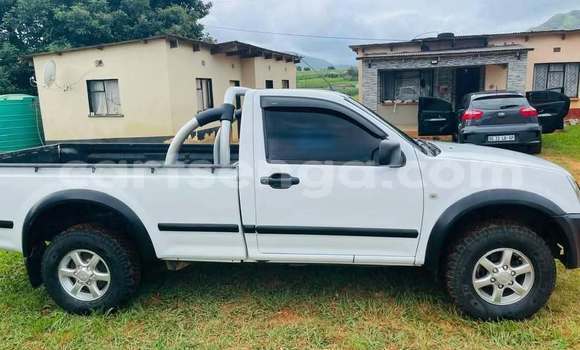 Buy Used Isuzu KB White Car in Mbabane in Manzini Buy Used Isuzu KB White Car in Mbabane in Manzini