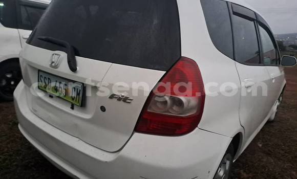 Buy Used Toyota Vitz White Car in Manzini in Manzini Buy Used Toyota Vitz White Car in Manzini in Manzini