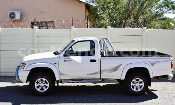 Buy Used Toyota Hilux White Car in Mbabane in Manzini Buy Used Toyota Hilux White Car in Mbabane in Manzini