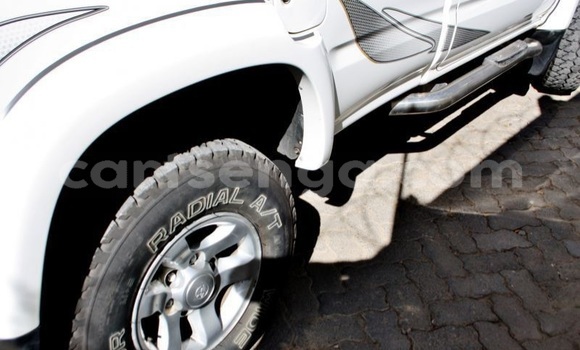 Buy Used Toyota Hilux White Car in Mbabane in Manzini Buy Used Toyota Hilux White Car in Mbabane in Manzini