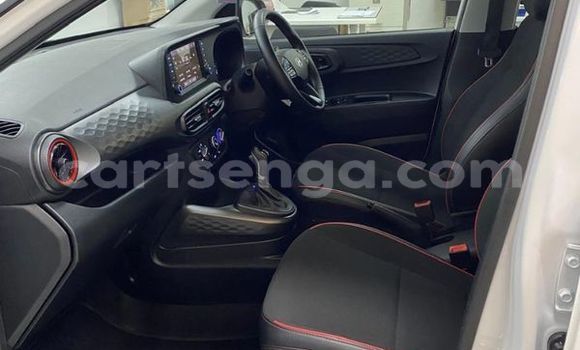 Buy Used Hyundai i10 White Car in Mbabane in Manzini Buy Used Hyundai i10 White Car in Mbabane in Manzini