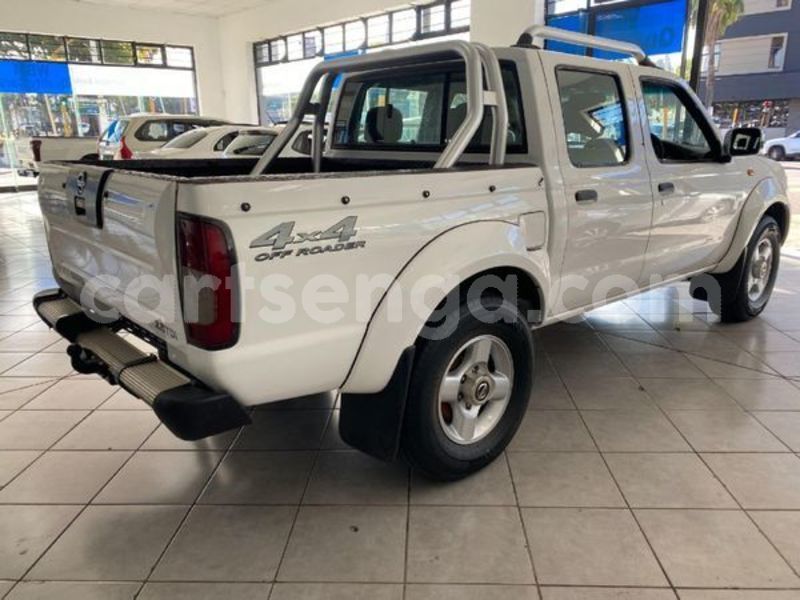 Big with watermark nissan np 300 manzini mbabane 29535