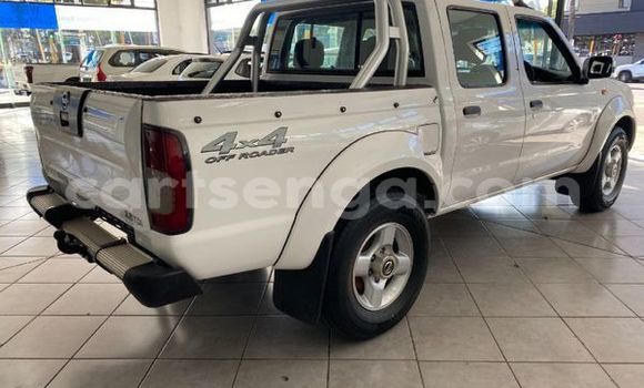 Buy Used Nissan NP 300 White Car in Mbabane in Manzini Buy Used Nissan NP 300 White Car in Mbabane in Manzini