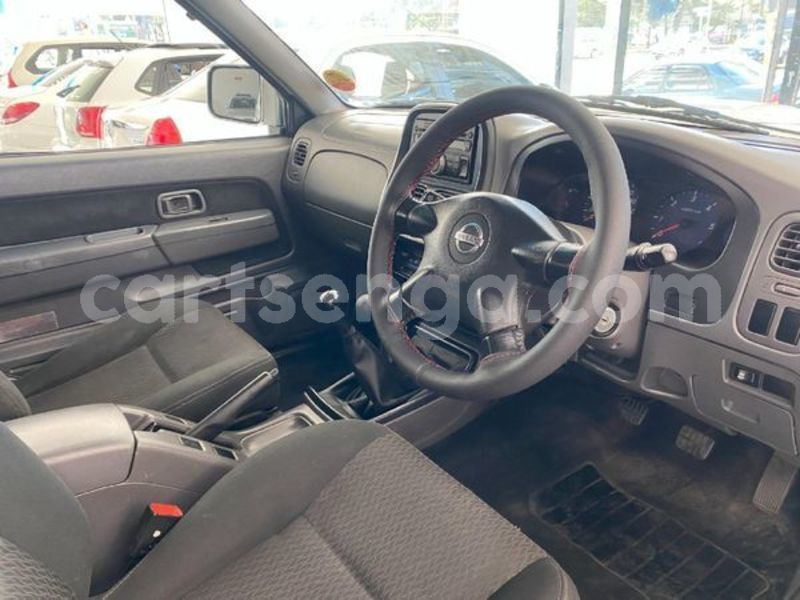 Big with watermark nissan np 300 manzini mbabane 29535