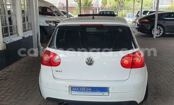 Buy Used Volkswagen Golf GTI White Car in Mbabane in Manzini Buy Used Volkswagen Golf GTI White Car in Mbabane in Manzini