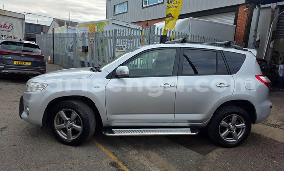 Buy Used Toyota RAV4 Silver Car in Mbabane in Manzini Buy Used Toyota RAV4 Silver Car in Mbabane in Manzini