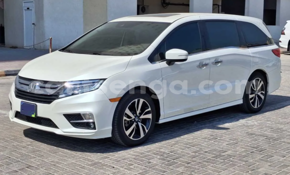 Buy Used Honda Odyssey White Car in Mbabane in Manzini