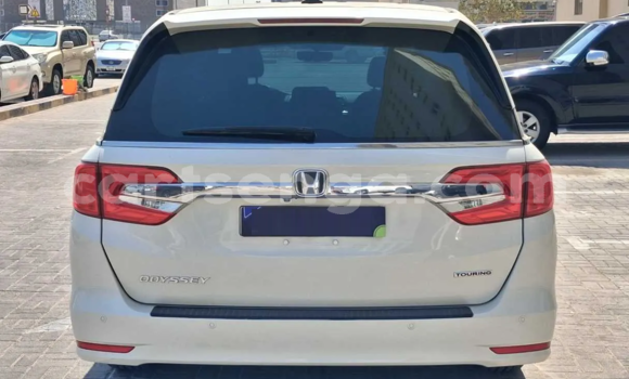 Buy Used Honda Odyssey White Car in Mbabane in Manzini Buy Used Honda Odyssey White Car in Mbabane in Manzini