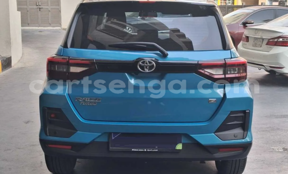 Buy Used Toyota Ractis Blue Car in Mbabane in Manzini Buy Used Toyota Ractis Blue Car in Mbabane in Manzini