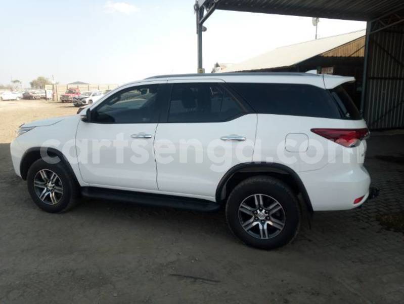 Big with watermark toyota fortuner manzini lobamba 29676