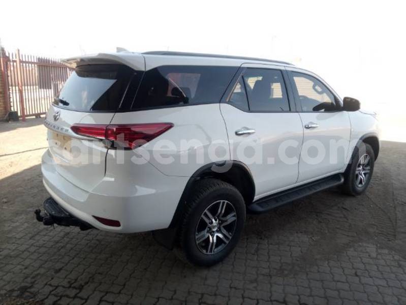 Big with watermark toyota fortuner manzini lobamba 29676