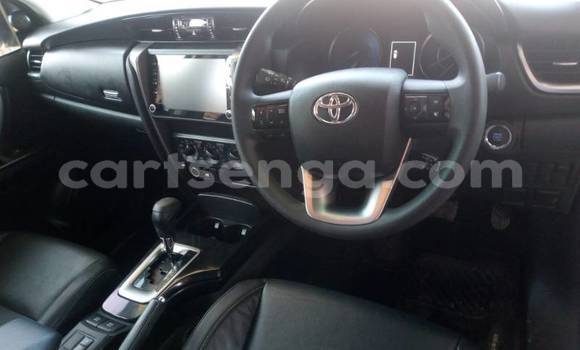 Buy Used Toyota Fortuner White Car in Lobamba in Manzini Buy Used Toyota Fortuner White Car in Lobamba in Manzini