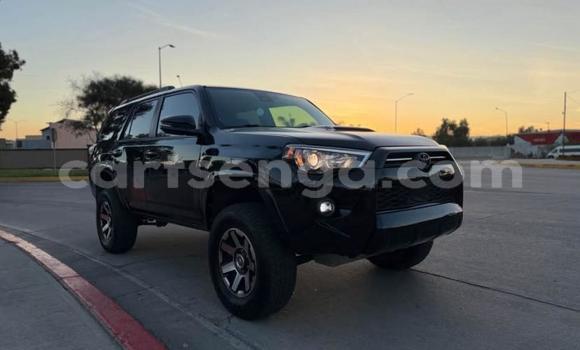 Buy Used Toyota 4Runner Black Car in Mbabane in Manzini