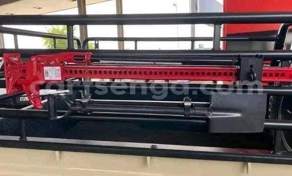 Nunua Ilio tumika Toyota Land Cruiser Beige Gari ndani ya Manzini nchini Manzini Nunua Ilio tumika Toyota Land Cruiser Beige Gari ndani ya Manzini nchini Manzini