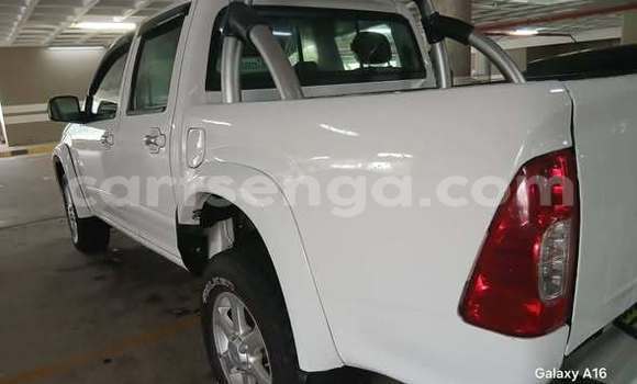 Nunua Ilio tumika Isuzu KB Other Gari ndani ya Hluti nchini Wilaya ya Shiselweni Nunua Ilio tumika Isuzu KB Other Gari ndani ya Hluti nchini Wilaya ya Shiselweni