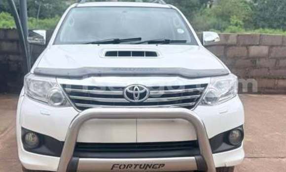 Nunua Ilio tumika Toyota Fortuner Other Gari ndani ya Hluti nchini Wilaya ya Shiselweni Nunua Ilio tumika Toyota Fortuner Other Gari ndani ya Hluti nchini Wilaya ya Shiselweni
