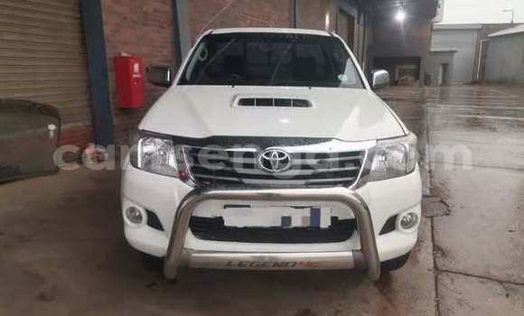 Nunua Ilio tumika Toyota Hilux Other Gari ndani ya Hluti nchini Wilaya ya Shiselweni Nunua Ilio tumika Toyota Hilux Other Gari ndani ya Hluti nchini Wilaya ya Shiselweni