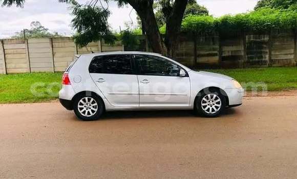 Acheter Occasion Voiture Volkswagen Touran Autre à Hlatikulu, Shiselweni District Acheter Occasion Voiture Volkswagen Touran Autre à Hlatikulu, Shiselweni District