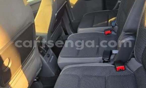 Buy Used Volkswagen Touran Black Car in Manzini in Manzini Buy Used Volkswagen Touran Black Car in Manzini in Manzini