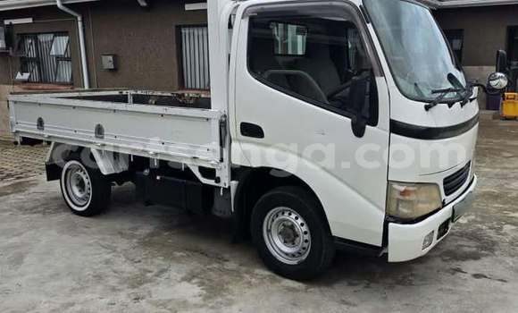 Buy Used Toyota Dyna Black Truck in Mbabane in Manzini Buy Used Toyota Dyna Black Truck in Mbabane in Manzini