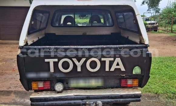 Buy Used Toyota Hilux Black Car in Manzini in Manzini Buy Used Toyota Hilux Black Car in Manzini in Manzini