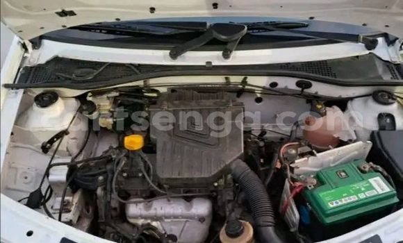 Buy Used Nissan NP 300 White Car in Mbabane in Manzini Buy Used Nissan NP 300 White Car in Mbabane in Manzini