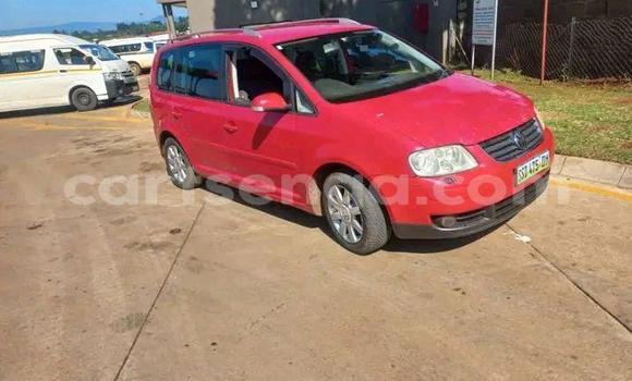 Buy Used Volkswagen Touran Red Car in Mbabane in Manzini Buy Used Volkswagen Touran Red Car in Mbabane in Manzini
