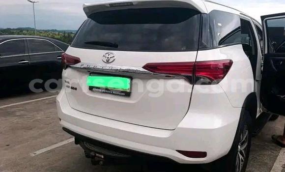 Buy Used Toyota Fortuner White Car in Mbabane in Manzini Buy Used Toyota Fortuner White Car in Mbabane in Manzini