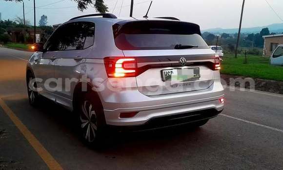 Nunua Ilio tumika Volkswagen T-Roc Other Gari ndani ya Manzini nchini Manzini Nunua Ilio tumika Volkswagen T-Roc Other Gari ndani ya Manzini nchini Manzini
