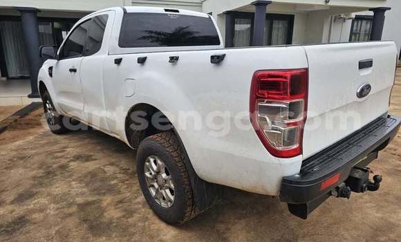 Nunua Ilio tumika Ford Ranger White Gari ndani ya Manzini nchini Manzini Nunua Ilio tumika Ford Ranger White Gari ndani ya Manzini nchini Manzini