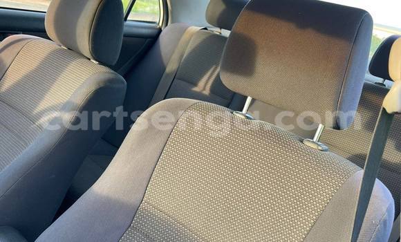 Nunua Ilio tumika Toyota Corolla White Gari ndani ya Manzini nchini Manzini Nunua Ilio tumika Toyota Corolla White Gari ndani ya Manzini nchini Manzini