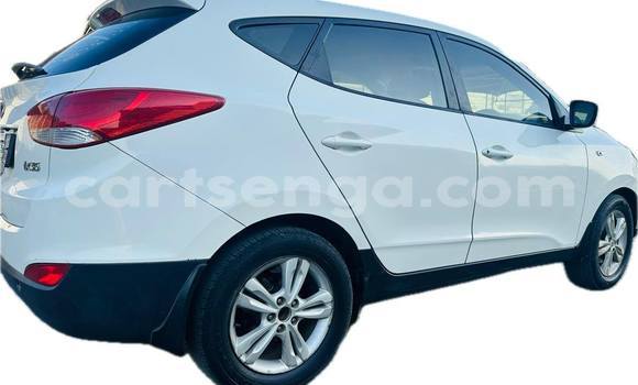 Nunua Ilio tumika Hyundai ix35 White Gari ndani ya Manzini nchini Manzini Nunua Ilio tumika Hyundai ix35 White Gari ndani ya Manzini nchini Manzini