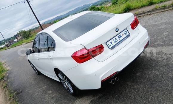 Nunua Ilio tumika BMW 3200 White Gari ndani ya Manzini nchini Manzini Nunua Ilio tumika BMW 3200 White Gari ndani ya Manzini nchini Manzini