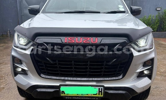 Buy Used Isuzu D-max X-Series Red Car in Manzini in Manzini