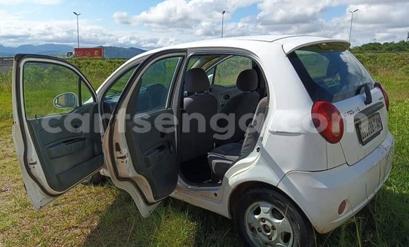 Buy Used Chevrolet Spark White Car in Manzini in Manzini Buy Used Chevrolet Spark White Car in Manzini in Manzini