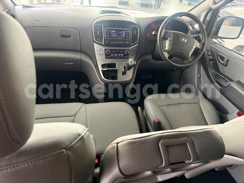 Big with watermark hyundai h1 manzini manzini 29851