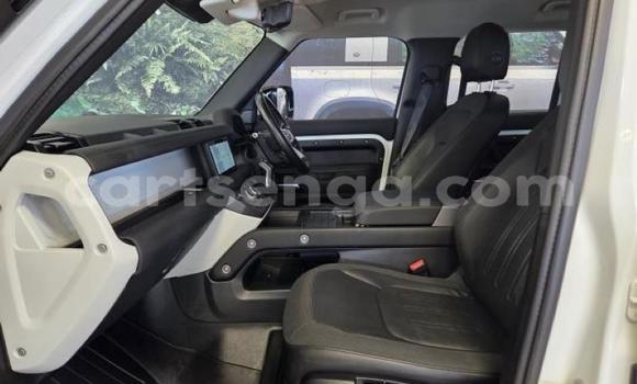 Buy Used Land Rover Defender White Car in Manzini in Manzini Buy Used Land Rover Defender White Car in Manzini in Manzini