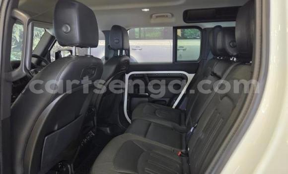 Buy Used Land Rover Defender White Car in Manzini in Manzini Buy Used Land Rover Defender White Car in Manzini in Manzini