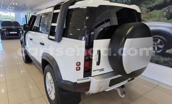 Buy Used Land Rover Defender White Car in Manzini in Manzini Buy Used Land Rover Defender White Car in Manzini in Manzini