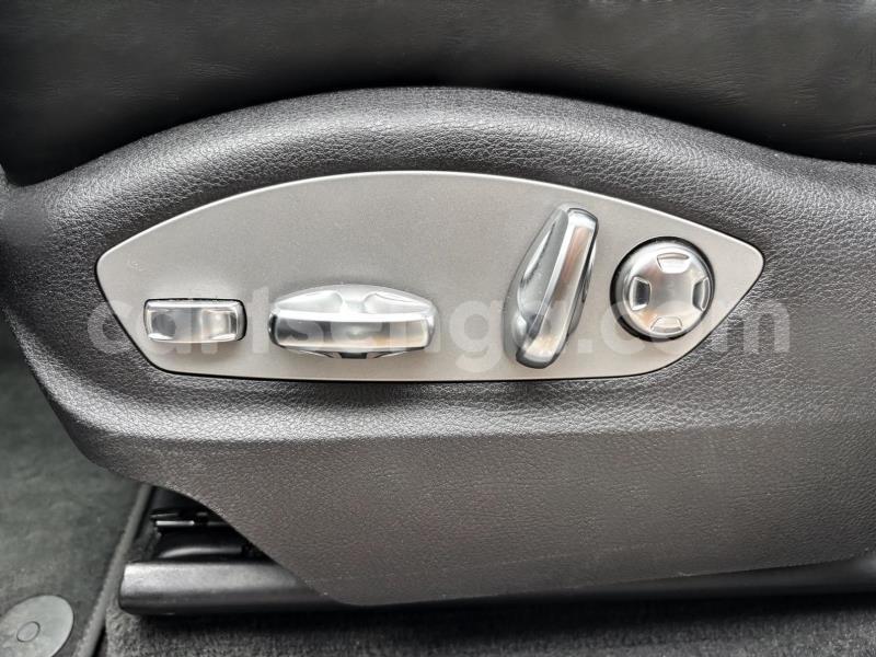 Big with watermark porsche macan manzini manzini 29859