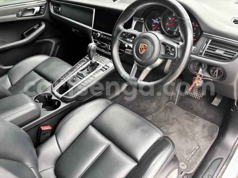 Big with watermark porsche macan manzini manzini 29859
